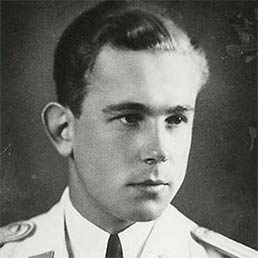Oberleutnant Ulrich Steinhilper.
